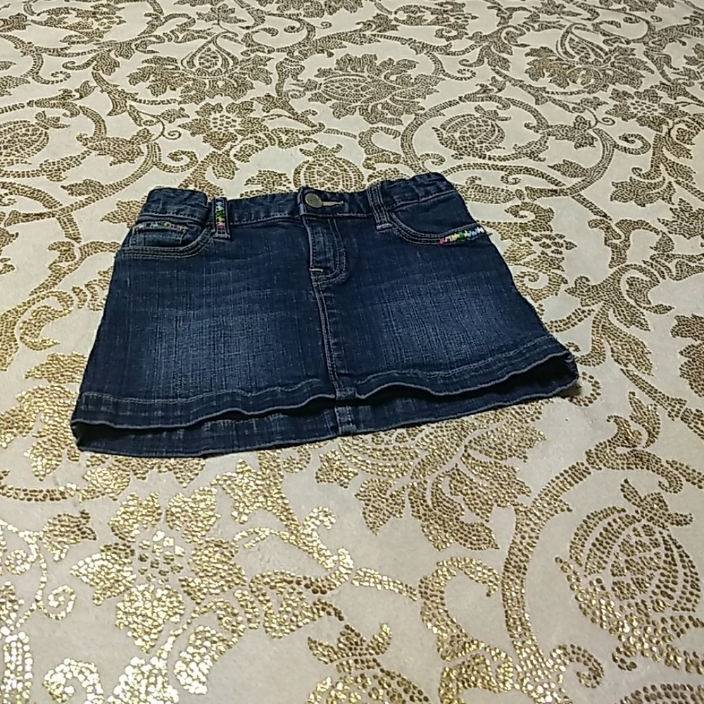 Girls gap  denim skirt size 6